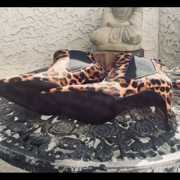 Nine West “Jolie” Dress Bootie - Picture 4 of 4